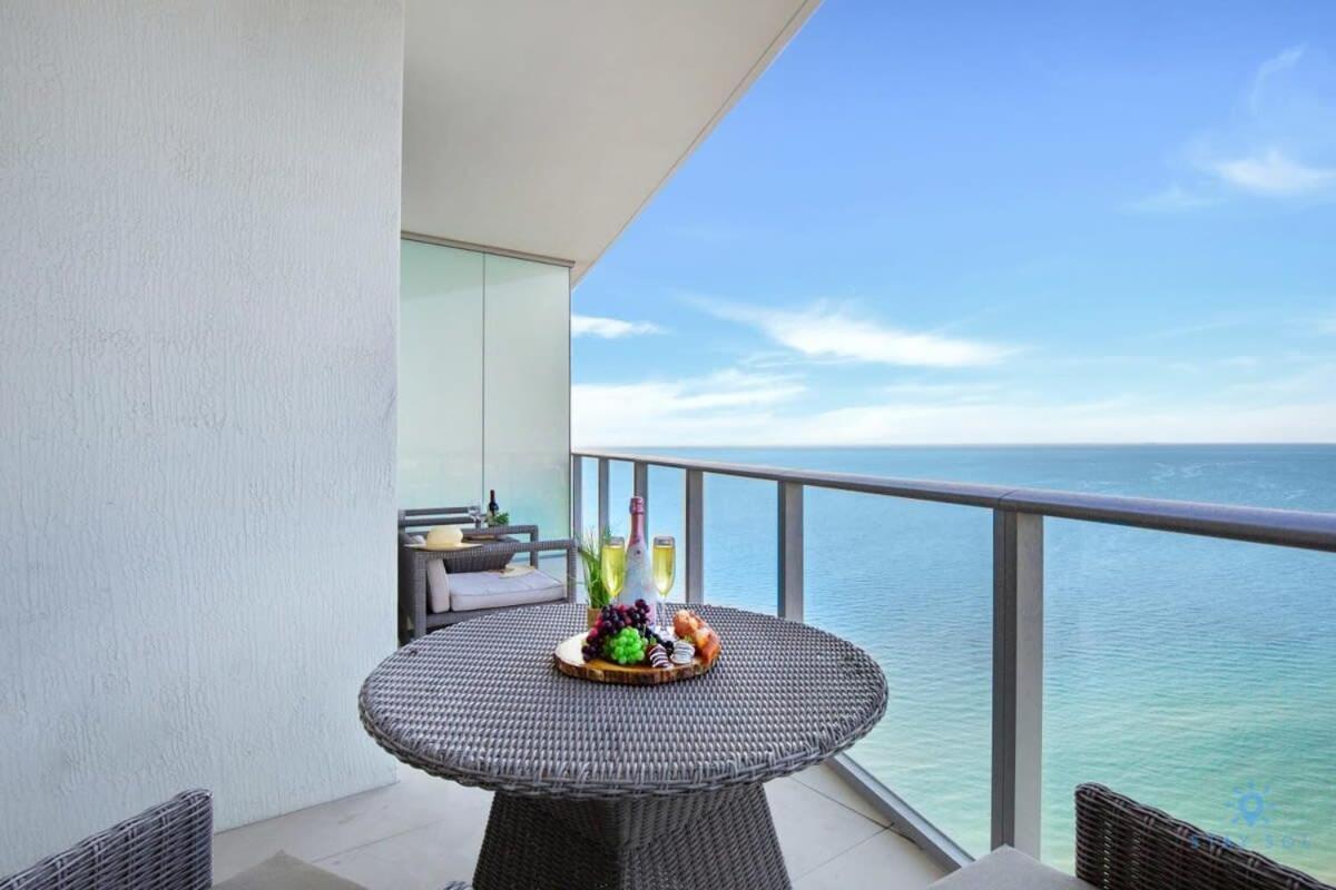 Upper Level Penthouse - Amazing Views Beach & Intracoastal Daire Hollywood Dış mekan fotoğraf